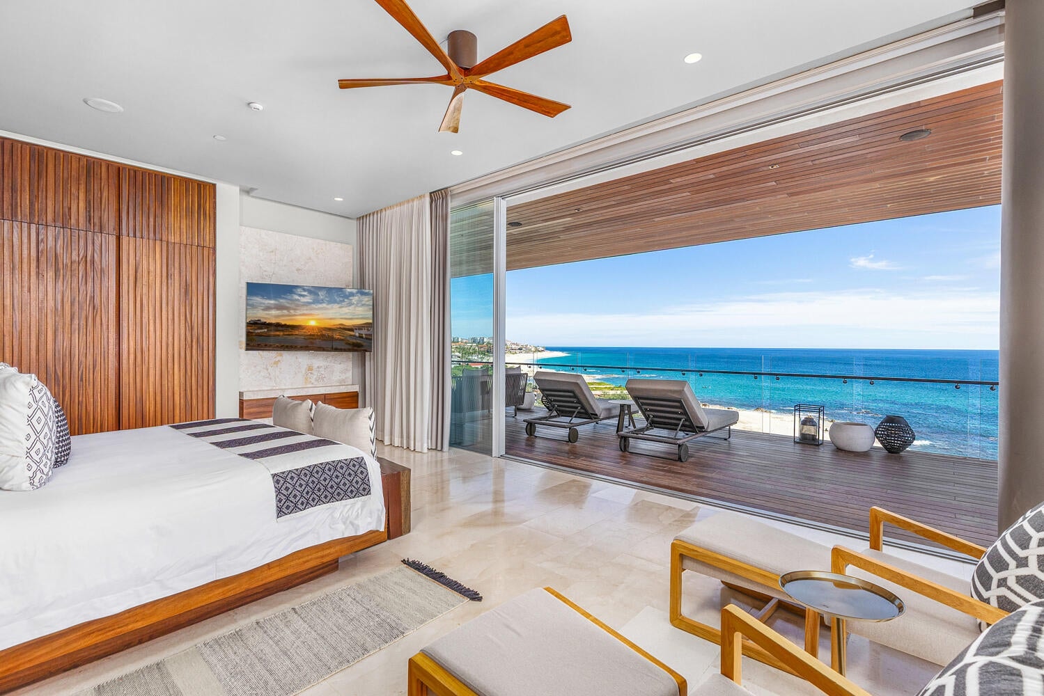 Solaz Residences 204